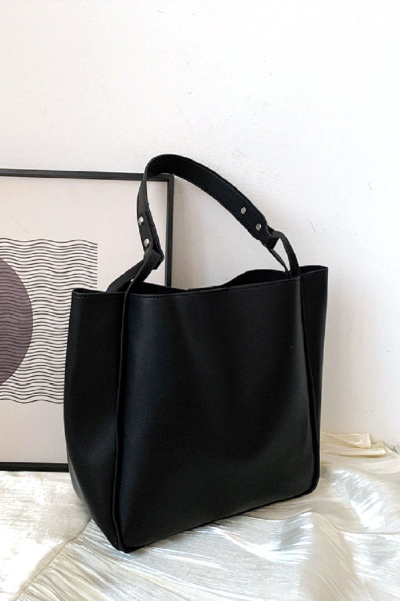 Black Shoulder Pouch Bag
