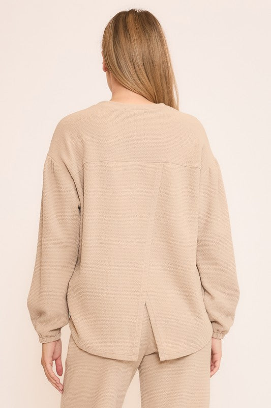Oat Seersucker Long Sleeve Top