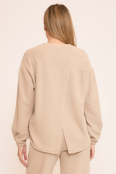 Oat Seersucker Long Sleeve Top