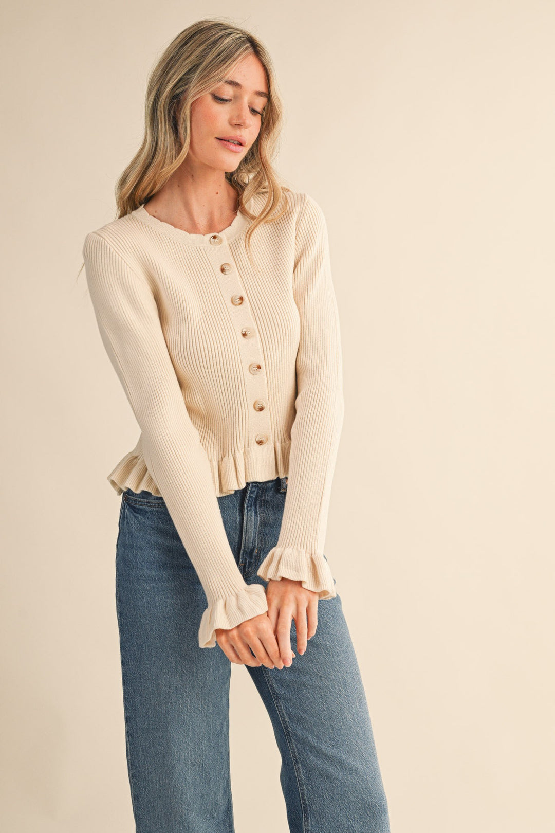 Egg Shell Ruffle Hem Ribbed Cardigan