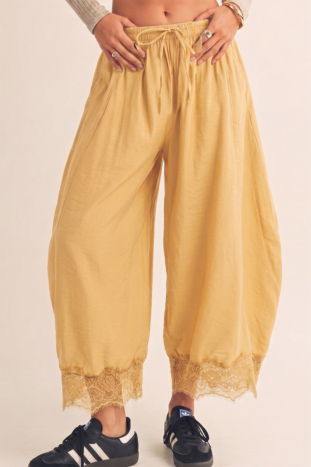 Camel Lace Barrel Balloon Pants