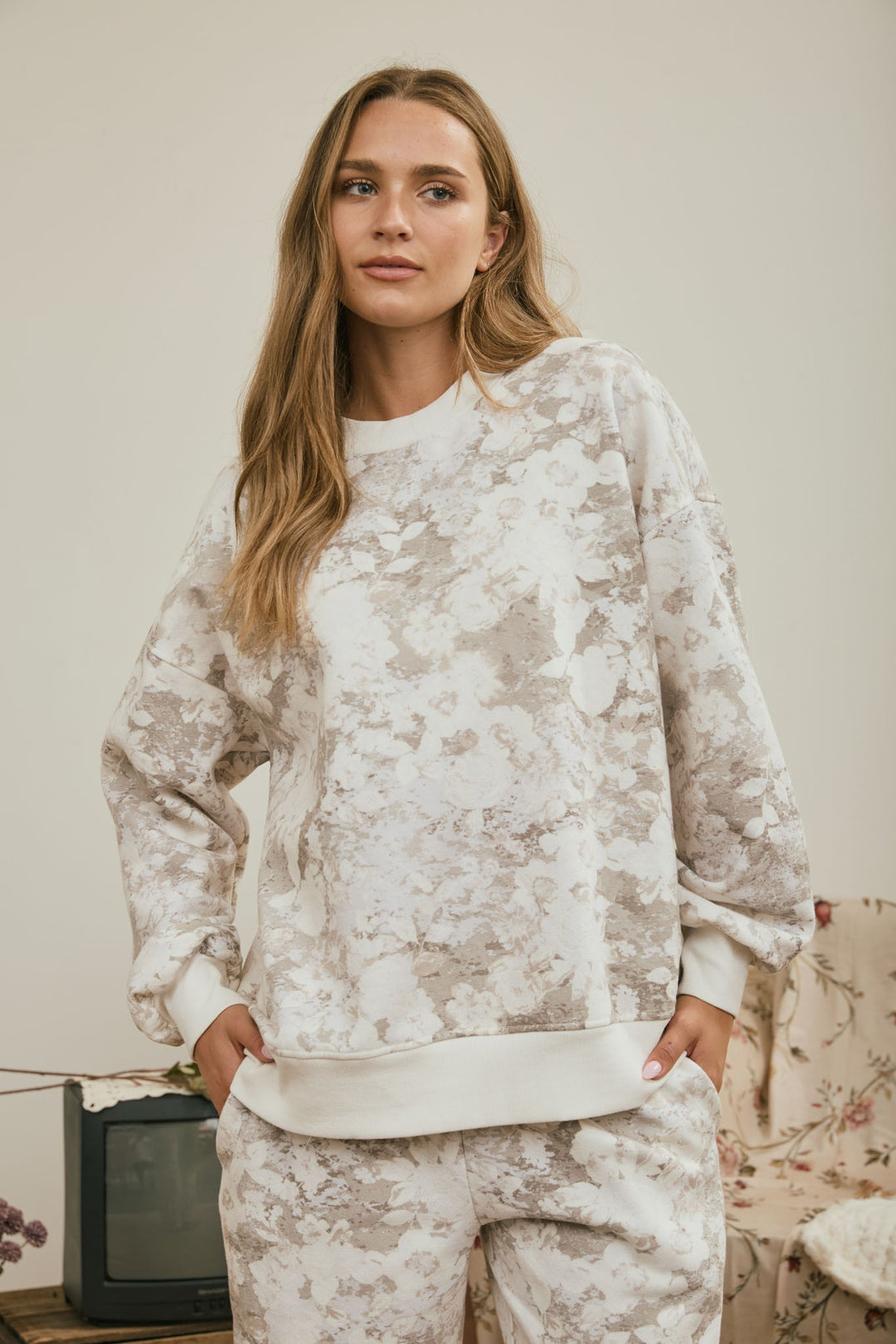 Grey Floral Wash Knit Top