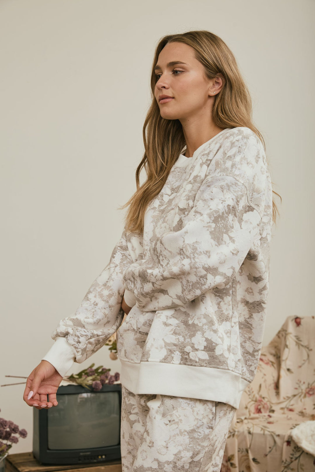 Grey Floral Wash Knit Top