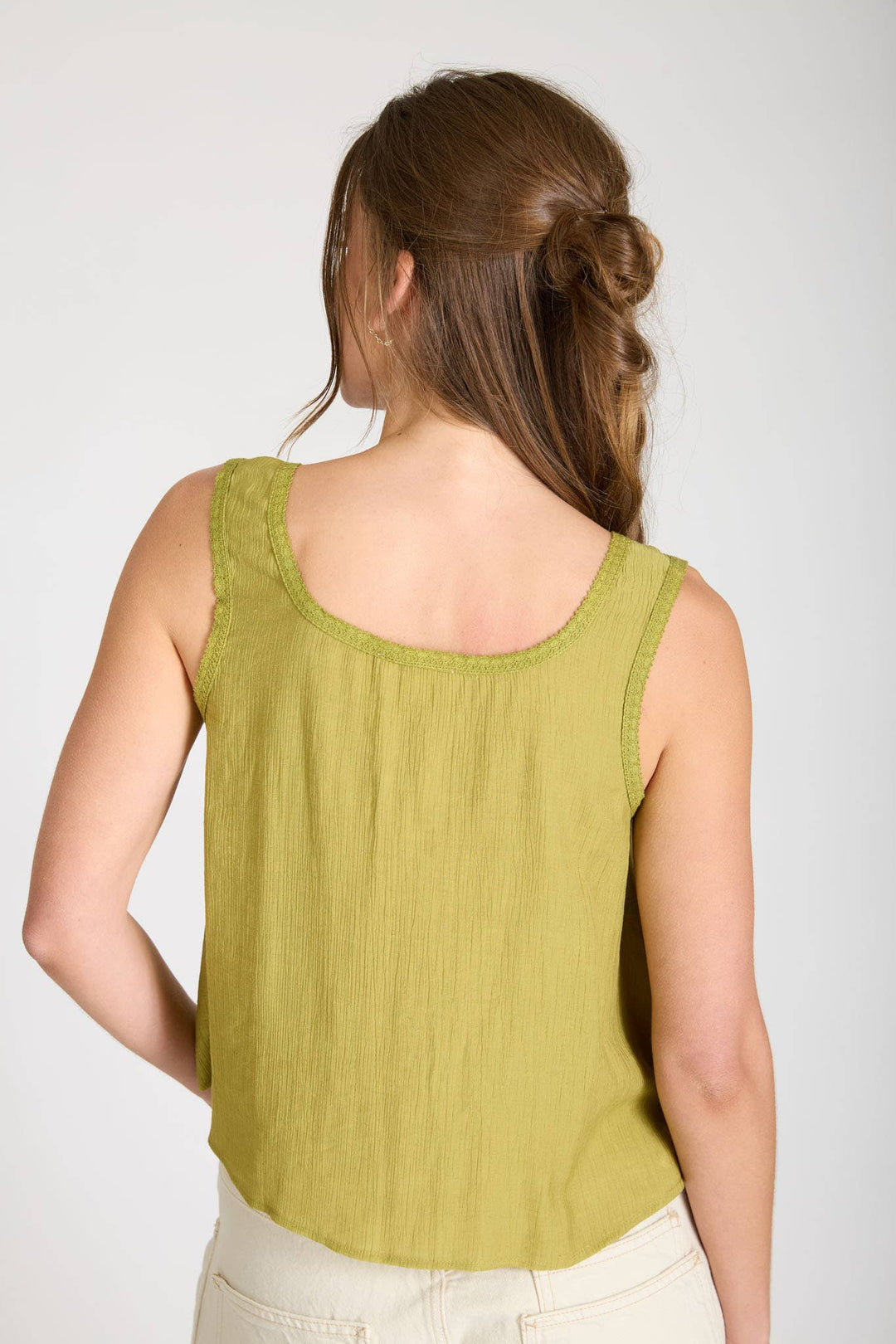 Kiwi Lace Trim Button Down Sleeveless Top