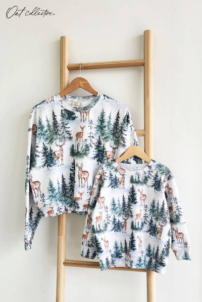 Reindeer Cropped Graphic Sweatshirt