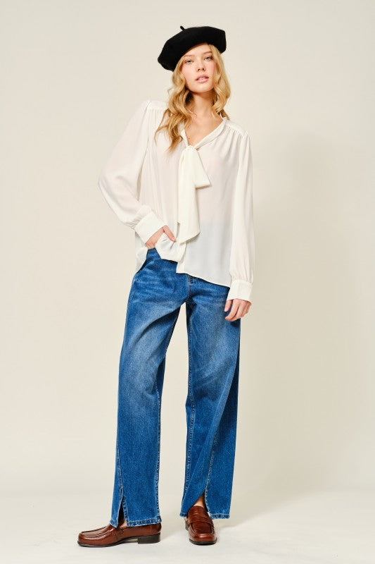 Front Slit Barrel Jeans